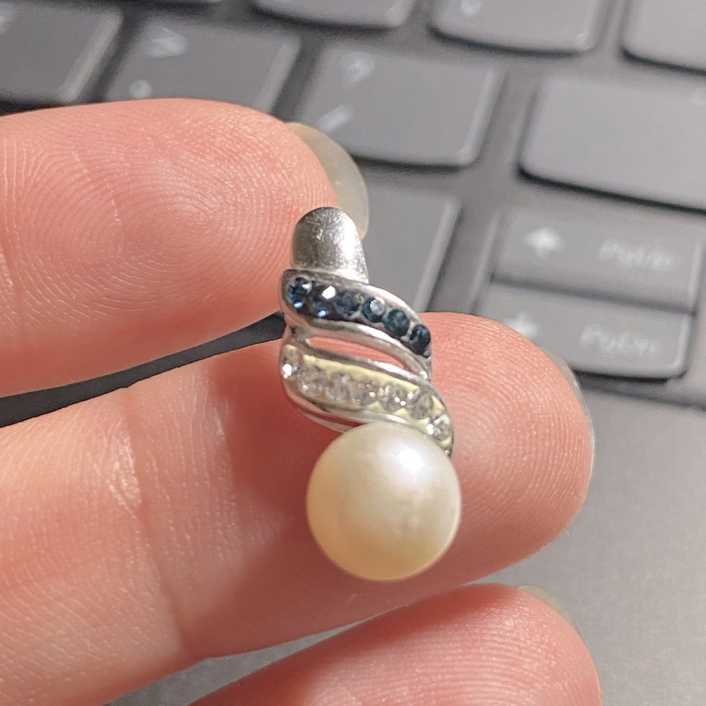 Sterling silver pendant